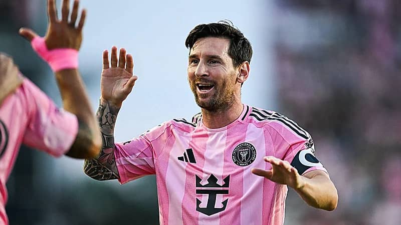 ميسي يقترب من تجديد عقده مع إنتر ميامي