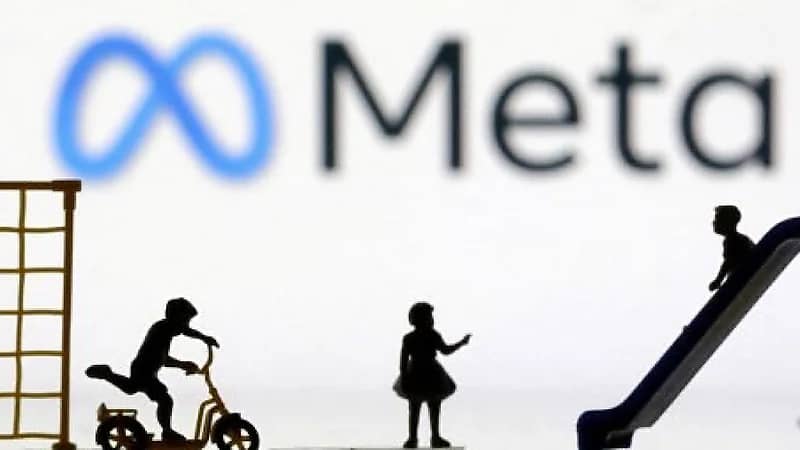 روبوت Meta AI يغازل الأطفال ويدلي بنصائح طبية زائفة