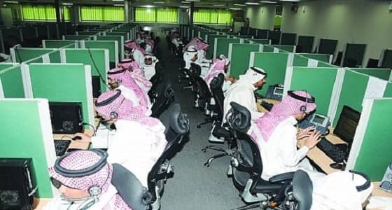 شركة اتصالات تنهي عقد " موظف " بعد تأسيسه خطوط غير نظامية