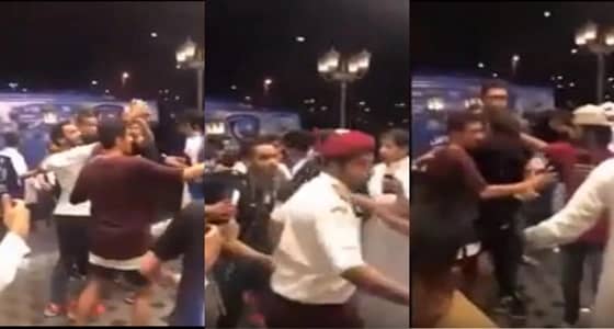 بالفيديو.. جماهير الزعيم يستقبلون اللاعبين بـ " السيلفي " أمام فندق إقامتهم