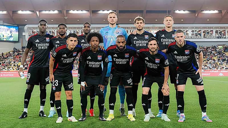 رغم قرار الهبوط.. ليون يشارك في الدوري الأوروبي