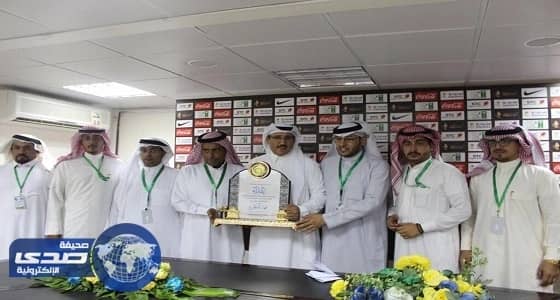 بالصور.. المطوع يفتتح المركز الإعلامي الجديد بنادي العروبة