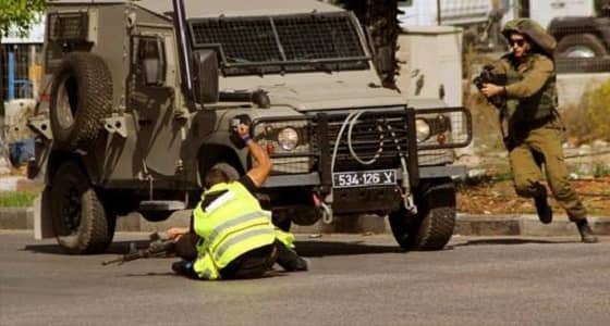 إصابة 4 صهاينة في عملية إطلاق نار قرب تل أبيب