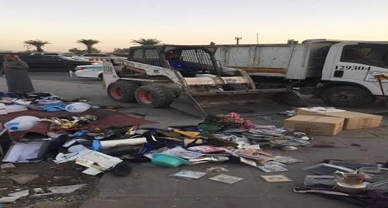 بالصور.. ضبط 24 عامل يعملون لحسابهم بـ " جراج " بن قاسم القديم بالرياض