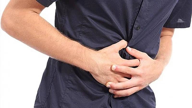 "الذيابي": يمكن معالجة الإمساك باستخدام هذه الأعشاب