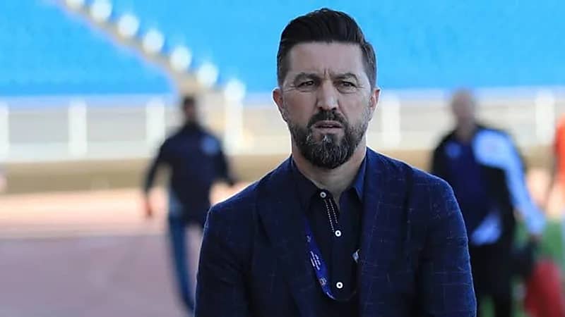 مدرب الأهلي يلجأ لحيلة ذكية قبل مواجهة الهلال 