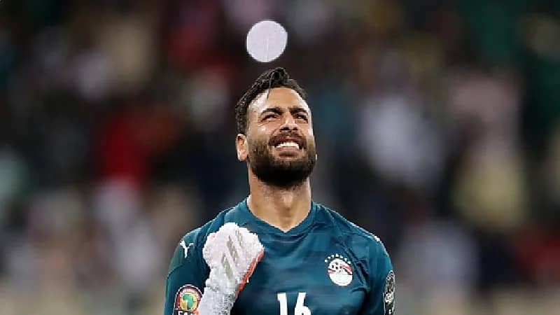 قلق في نادي الزمالك بعد اهتمام الأندية السعودية بحارس مرماه "أبو جبل"