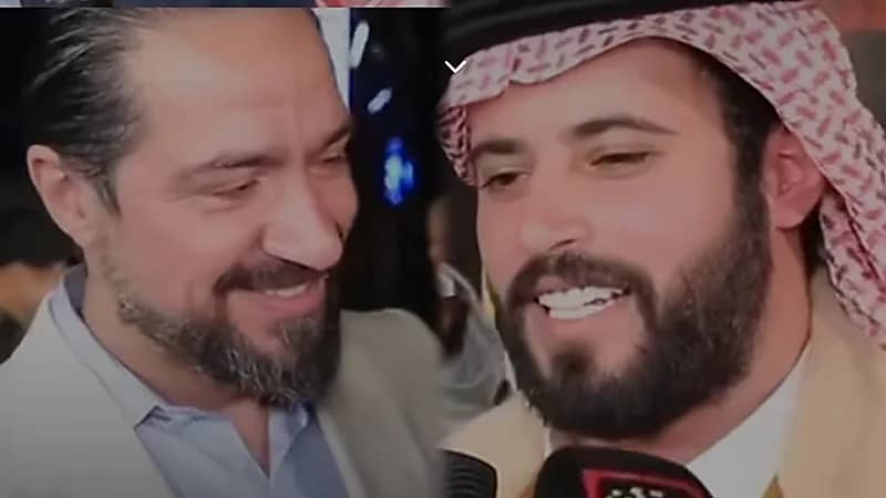 مزاح بين محمد القس وفايز بن جريس: فين الفلوس اللي عليك ؟ .. فيديو