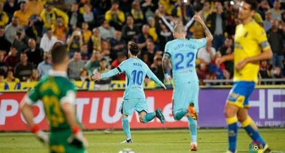 بعد إيقاف " لاهوز " لقطار برشلونة.. الجماهير تفتح النار على الحكم