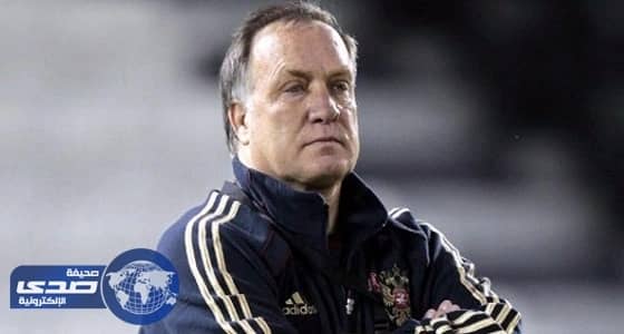 " ديك أدفوكات " يعلن تشكيل هولندا أمام السويد