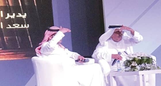 " السريحي " يصف الجيل الحالي بالأكثر سعادة