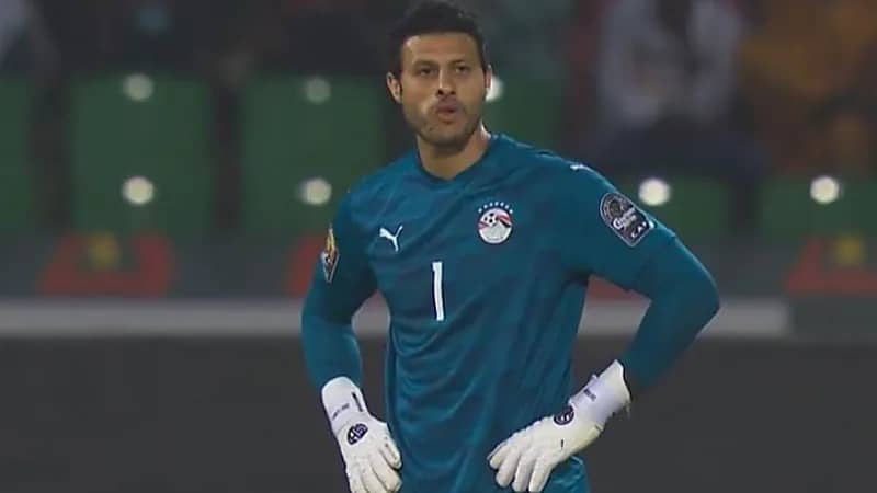 محمد ⁧‫الشناوي‬⁩ يريد الاحتراف بالدوري السعودي
