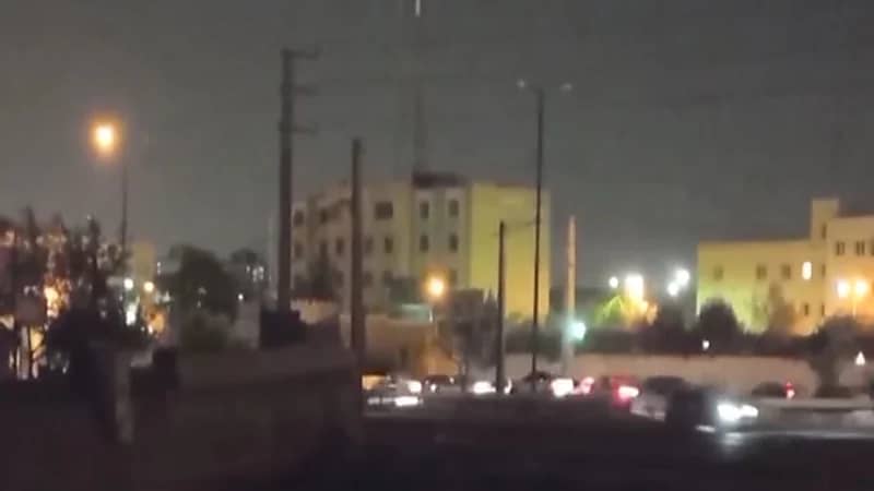 بالفيديو.. "الملالي" يعترف بسقوط عددًا من المنشآت الامنية