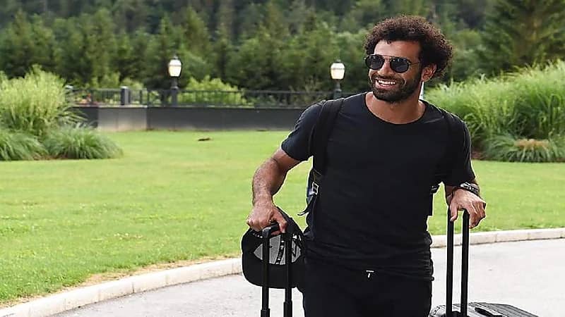 محمد صلاح عن بداياته: كدت أنام في المقابر