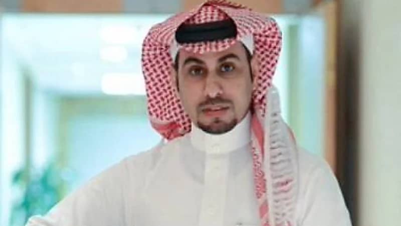 العنزي يسخر من مانشيني: أبعد الجاهز وضم العاطل