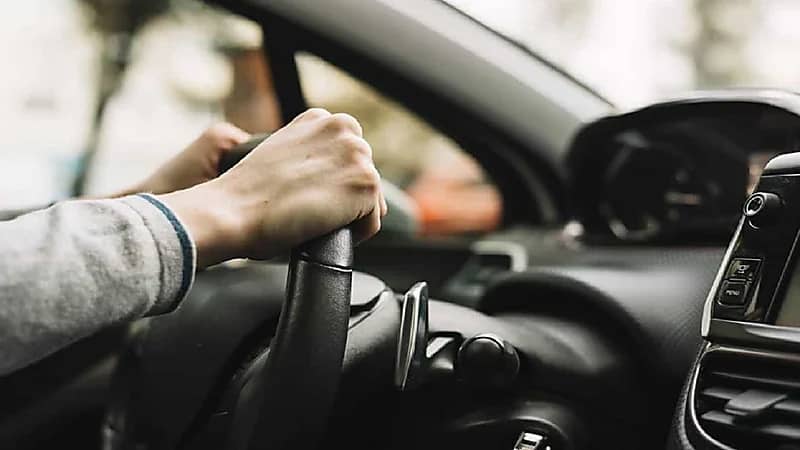 "السلامة المرورية": تجنبوا القيادة قبل وقتي الإفطار والسحور بنصف ساعة