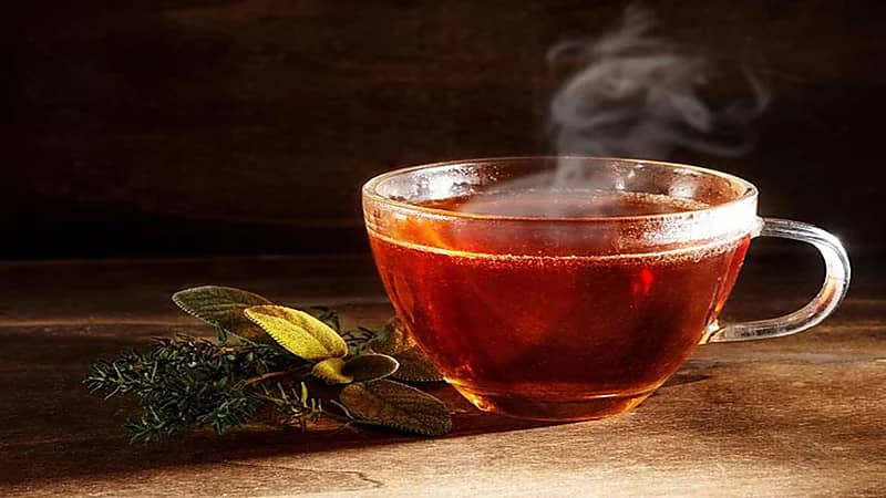 أطعمة يجب الإبتعاد عنها عند تناول الشاي