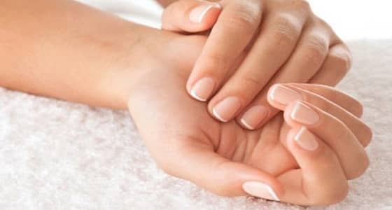 خلطة سحرية لتوحيد لون اليدين