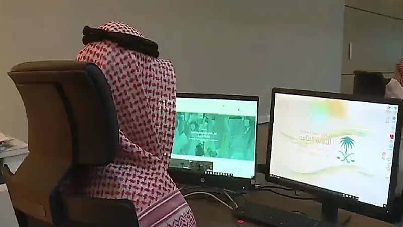 فيديو.. توضيح من وكيل النيابة المساعد بعد تعطل بعض التطبيقات