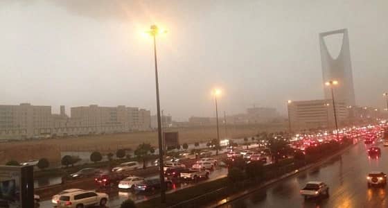غدًا.. أمطار وغبار على أنحاء المملكة