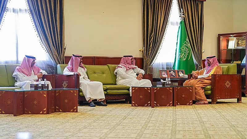 محافظ الخرج يُكرم شركة "لمسات احترافية" لجهودها في تنظيم الفعاليات الوطنية والمحلية