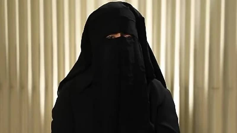 بالفيديو .. قصة "أم الجواسيس” التي ساهمت في الإطاحة بقيادات تنظيمي داعش والقاعدة