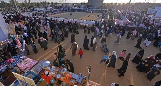 عيادات الحرس الوطني تقدم فحوصات متنوعة لزوار الجنادرية