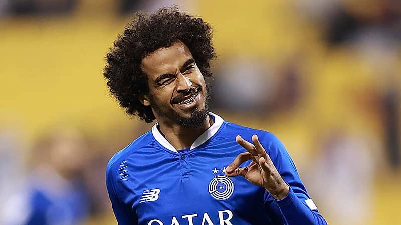 السد القطري يقطع على النصر مفاوضات أكرم عفيفي بتغريدة