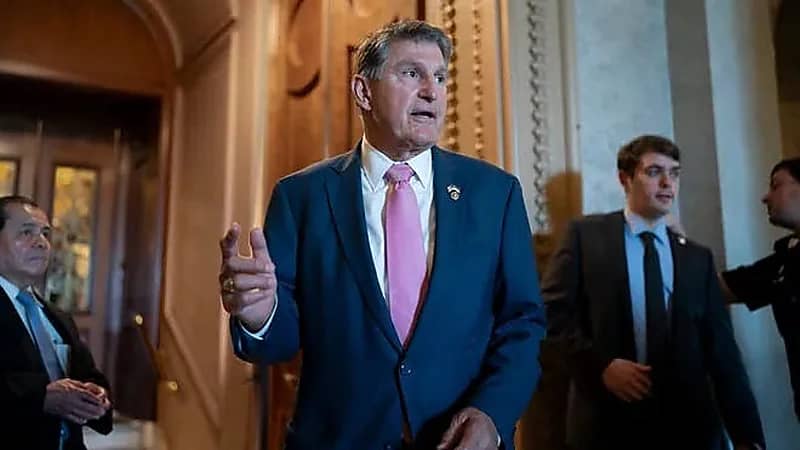 طرف ثالث في الانتخابات الأمريكية يفجر آمال الديموقراطيين