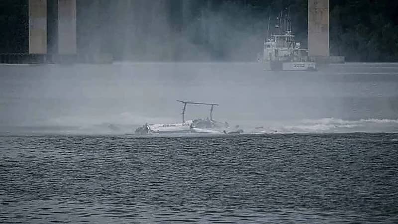 طائرة شرطة تتحطم خلال مناورة نووية في ماليزيا