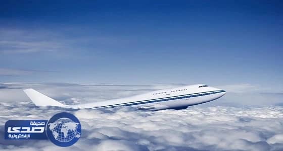 بالفيديو.. الكشف عن حقيقة سقوط الطائرات من المطبات الهوائية