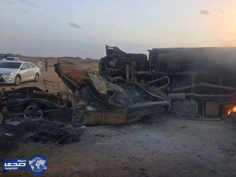 تصادم ثلاث سيارات يودي بحياة 4 أشخاص على طريق "  بيشة- الرين  "