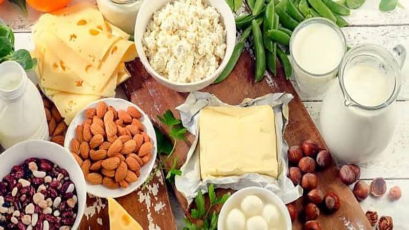 أهمية معدن الكالسيوم للجسم ومصادره الطبيعية