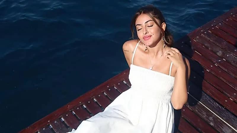 جود عزيز تظهر بدون فلاتر في آخر ظهور.. فيديو