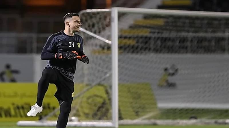 حارس الاتحاد يكشف موقفه من التجديد