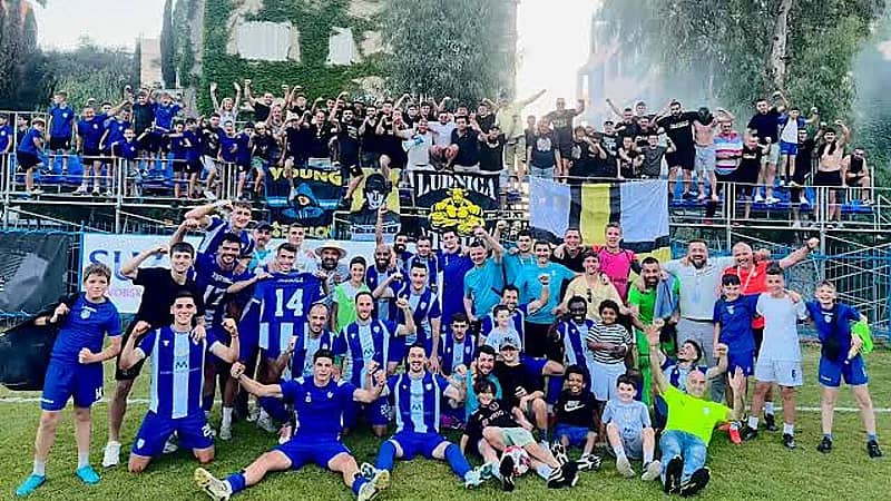 يويفا يوقف أرسنال تيفات 10  أعوام