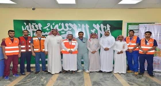 بالصور.. الهلال الأحمر بالباحة يحتفي باليوم العالمي للتطوع