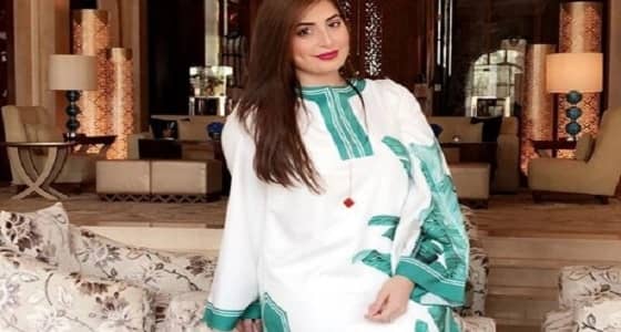 إطلالة ساحرة لرؤى الصبان باللون الأبيض