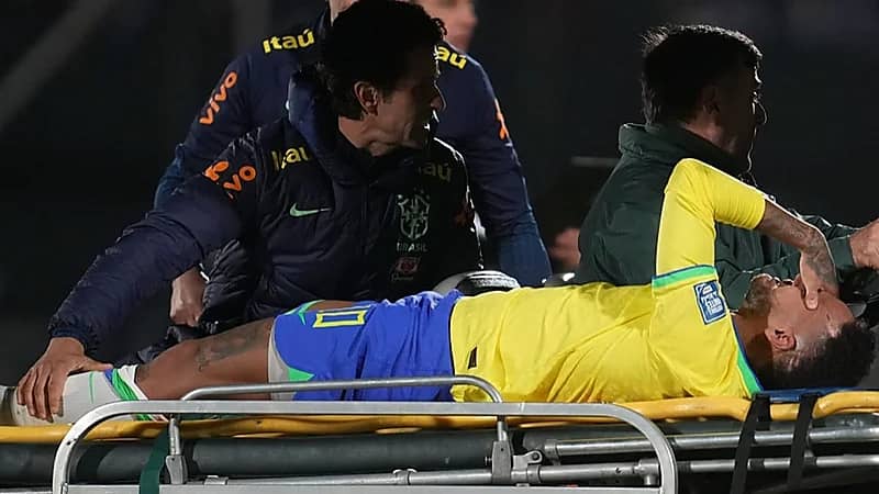 رئيس الاتحاد البرازيلي: كرة القدم العالمية تحتاج إلى تعافي نيمار