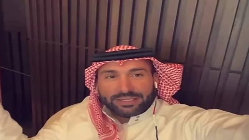 شاهد.. تعليق يزيد الراجحي على تجاوز قائد "وانيت" للمركبة المشاركة في رالي داكار 