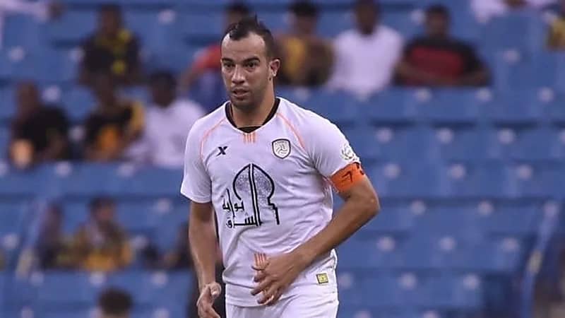 بلعمري يكشف تفاصيل مفاوضات الخليج والأهلي 