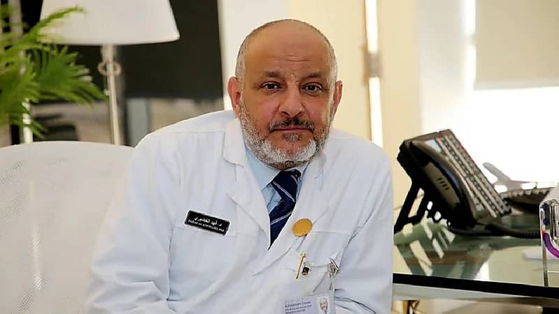 الخضيري لمرضى السكري: إذا شعرت برعشه وقست السكر فوجدته تحت 70 لازم تفطر بتمر