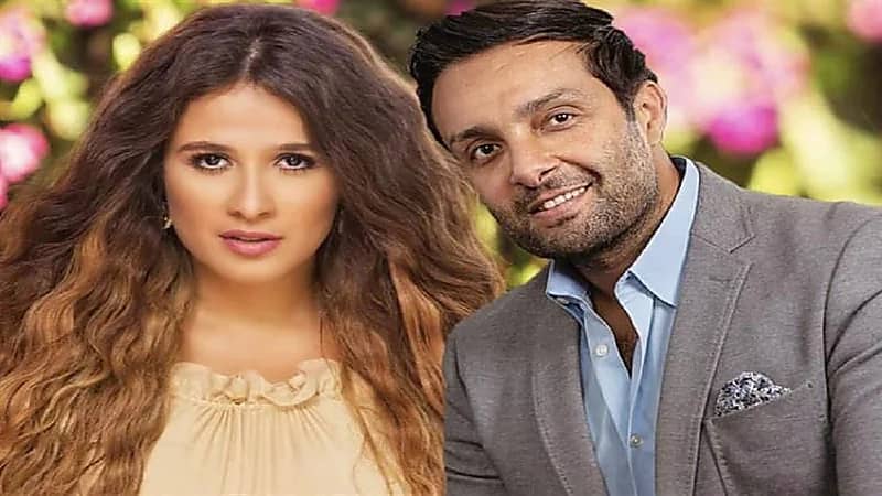 شقيق ياسمين عبدالعزيز يكشف حقيقة انفصالها عن أحمد العوضي