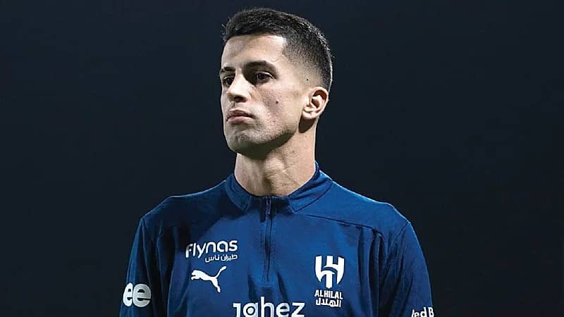 رسالة غامضة من كانسيلو تثير قلق جماهير الهلال