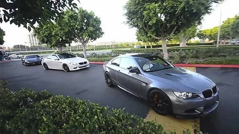 طريقة تجنب احتكاك السيارة بالمطبات الصناعية