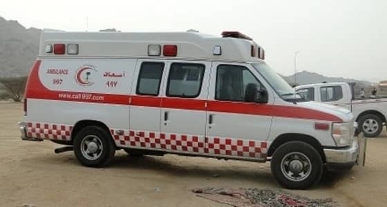 900 ريال غرامة لمخالفة ملاحقة سيارات الإسعاف
