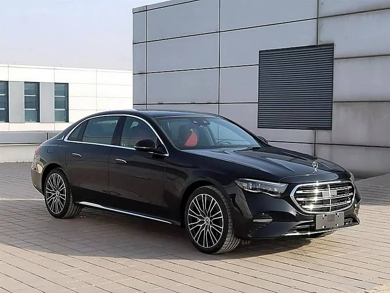 الكشف عن مرسيدس اي كلاس النسخة الصينية الجديدة ..صور