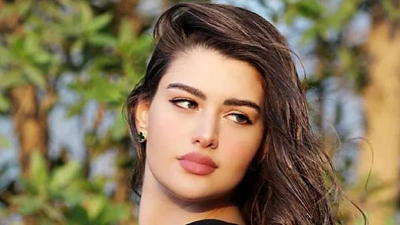 بالفيديو.. روان بن حسين تطلق أغنية لأول مرة بصوتها احتفالا باليوم العالمي للمرأة