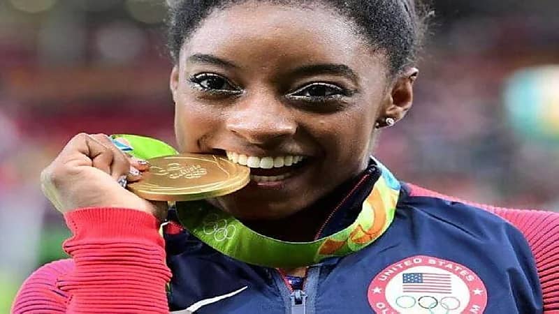 منظمو أولمبياد طوكيو يحذرون من عض «الميداليات»