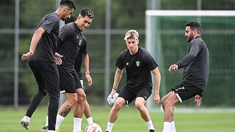 أليوسكي يخوض آخر مبارياته مع الأهلي اليوم